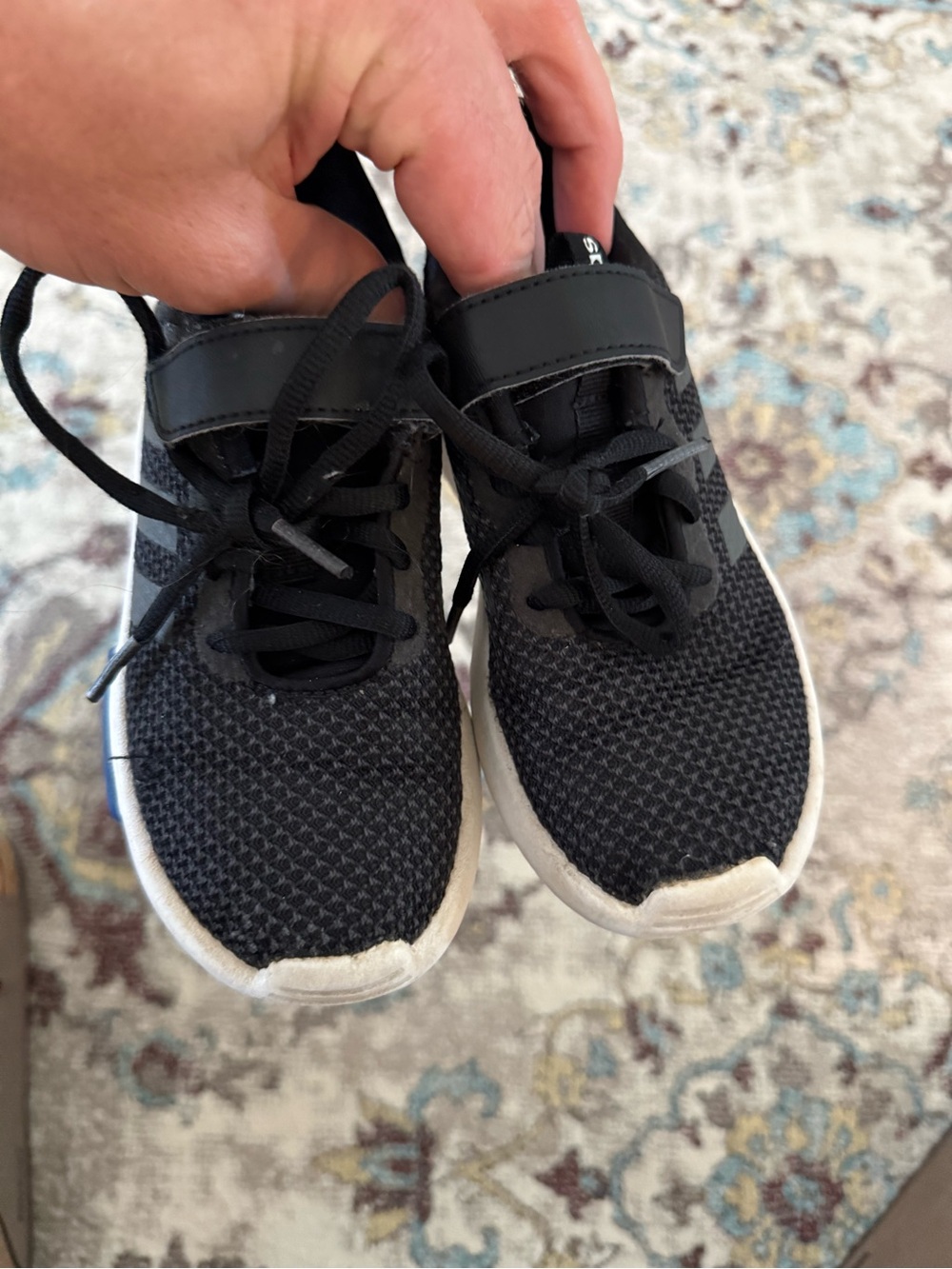 Adidas shoes size 12k - Picture 6 of 7